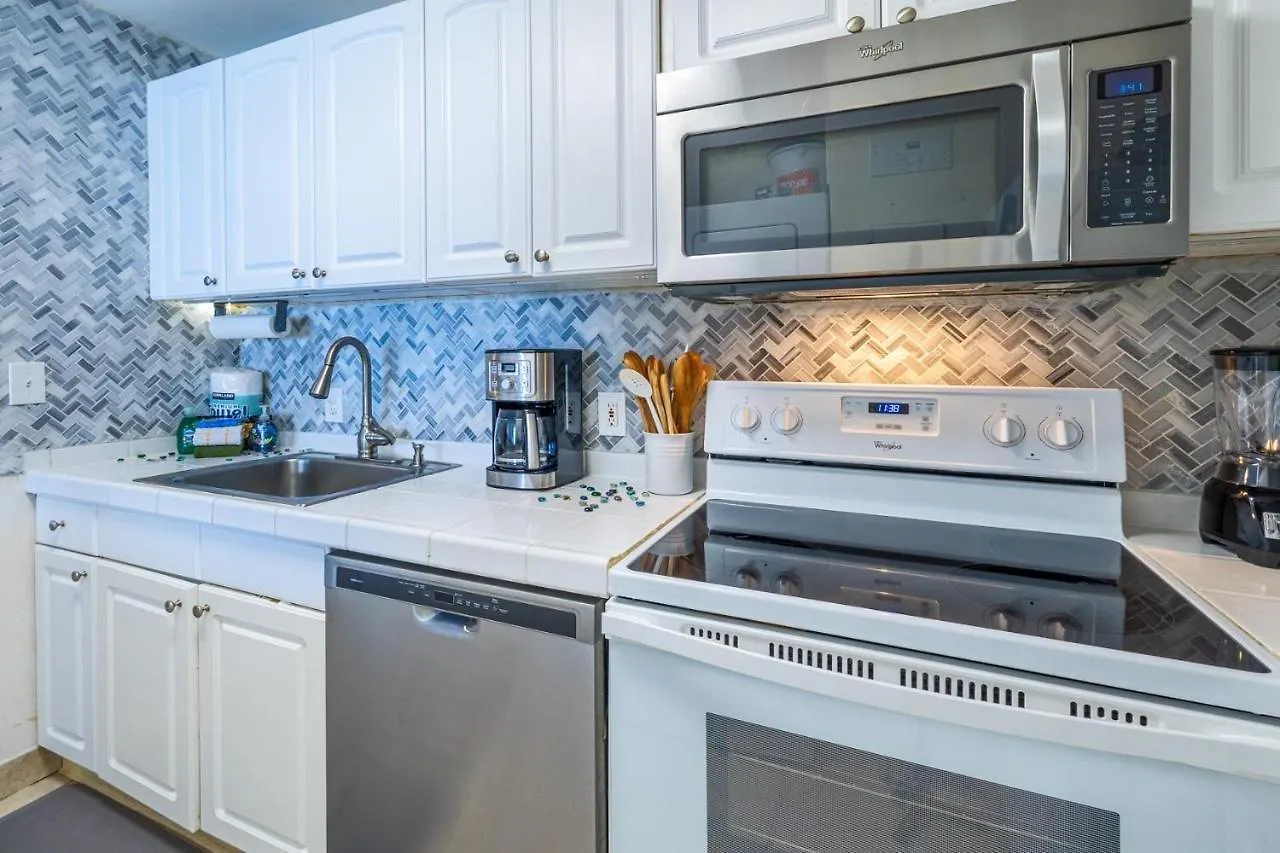 Valley Isle 1108B Condo Kahana Apartmán